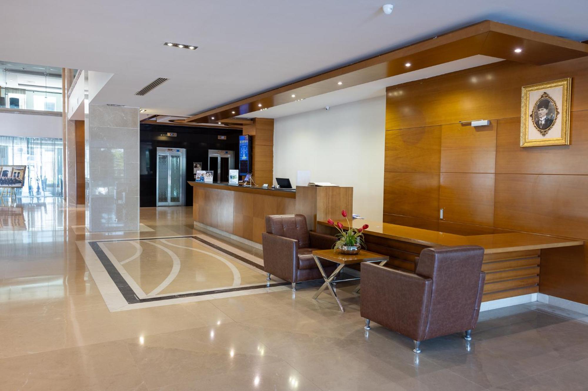 Anemon Grand Malatya Otel Buitenkant foto